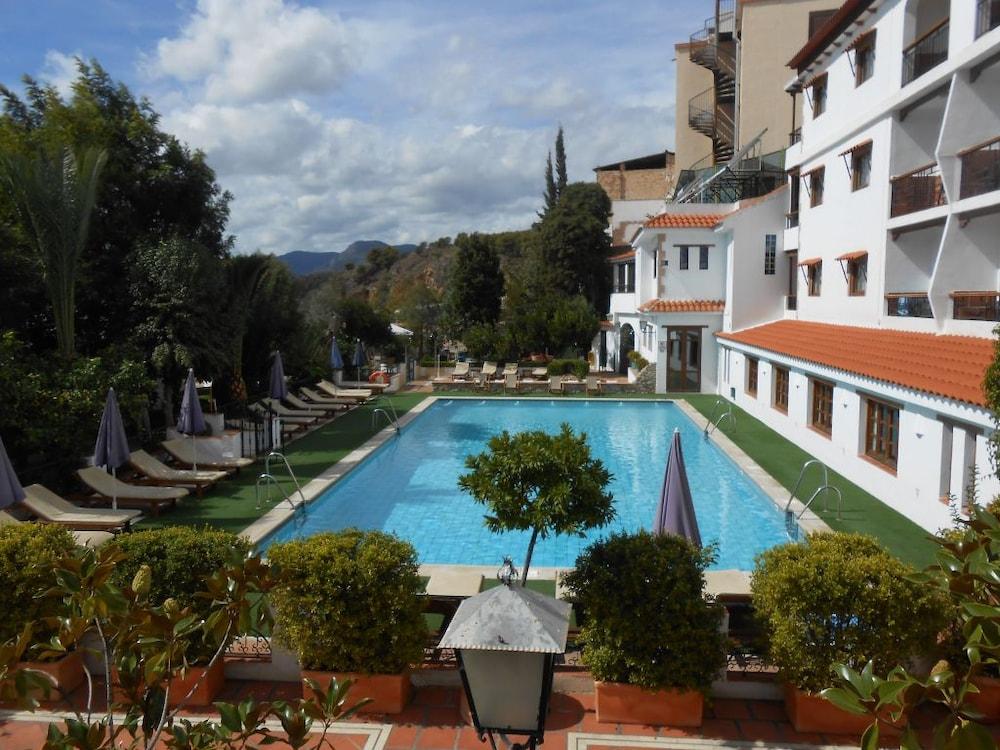 Hotel Alcadima 란야론 외부 사진
